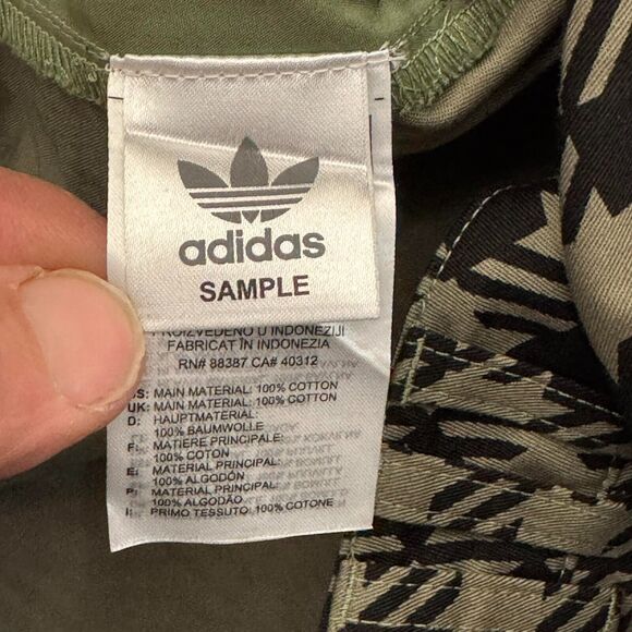Adidas RYV Cargo Pants Womens Size Small Houndstooth Gorpcore Streetwear Utility - Picture 4 of 16